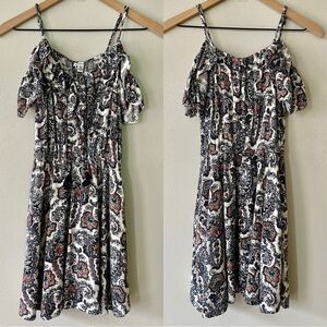 American Eagle Paisley Cold Shoulder Boho Dress - Size: XS
